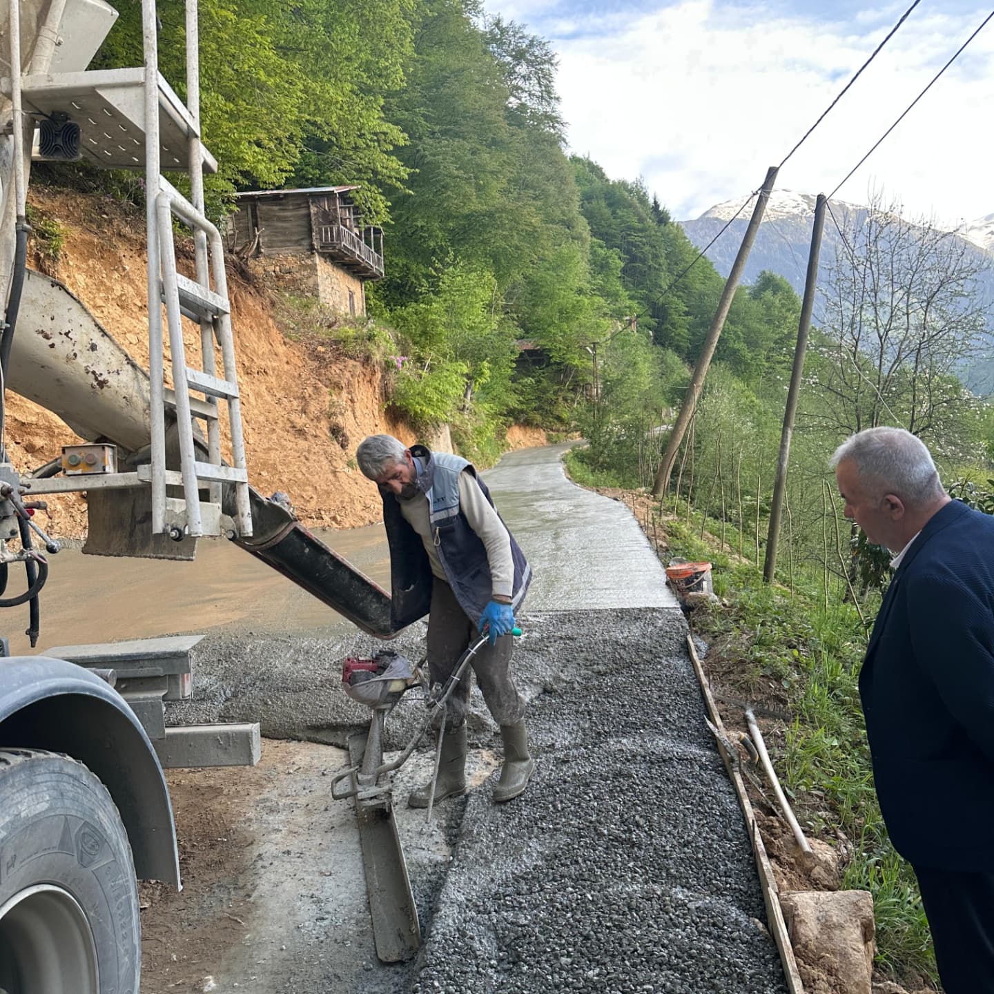 Çağrankaya Mahallesi yol betonlama
